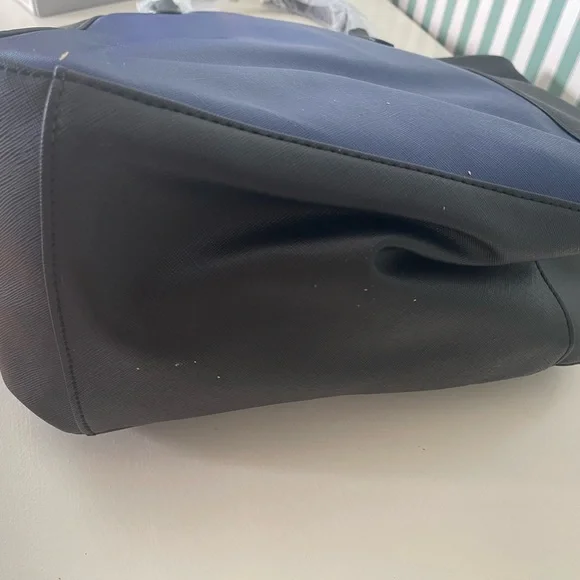 NWT Kenneth Cole handbag - Picture 5 of 6